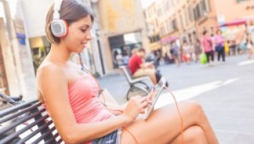 No 1. jūlija ikvienam pieejama jauna izglītības motivācijas programma + €100 dāvana