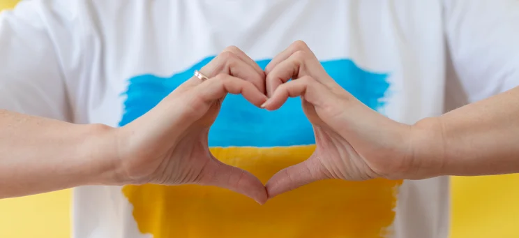 Motivācijas programmas “Mācies un ziedo” ietvaros skolēni turpina atbalstīt Ukrainu – saziedoti kārtējie €1000